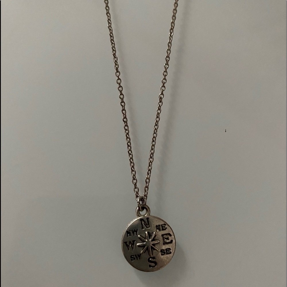 SILVER COMPASS NECKLACE